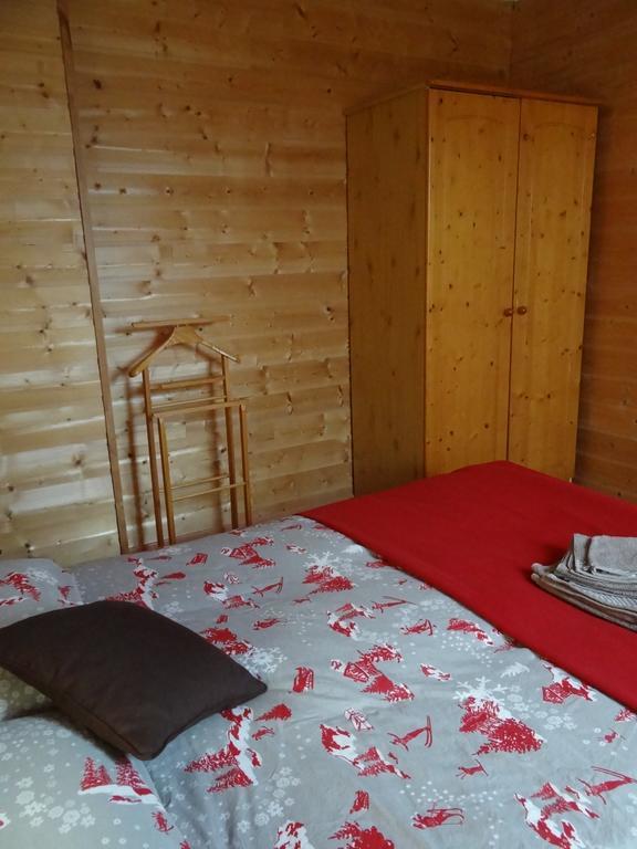 Ma Cabane Du Canada Combray Exterior photo